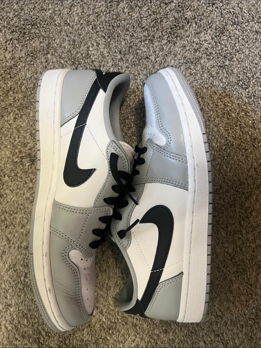 Nike Jordan low top 1